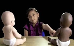  Το ακόλουθο βίντεο με αθώα ανυποψίαστα παιδιά, οι απαντήσεις τους σοκάρουν εκείνους που ήλπιζαν σε διαφορετικά αποτελέσματα.  Το ενδιαφέρον...