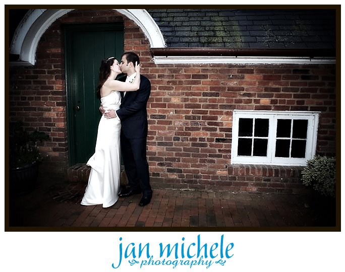 romantic wedding at River Farm