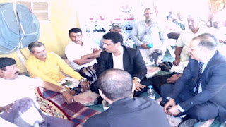 وفد من وزير حقوق الانسان محمد عسكر يزور مخيمات اعتصام العسكريين في عدن جنوب اليمن