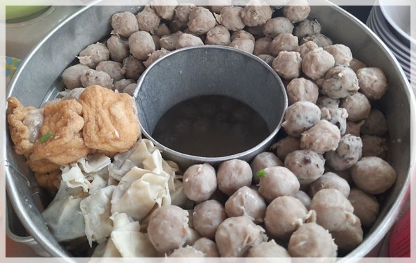 bakso-enak-di-surabaya