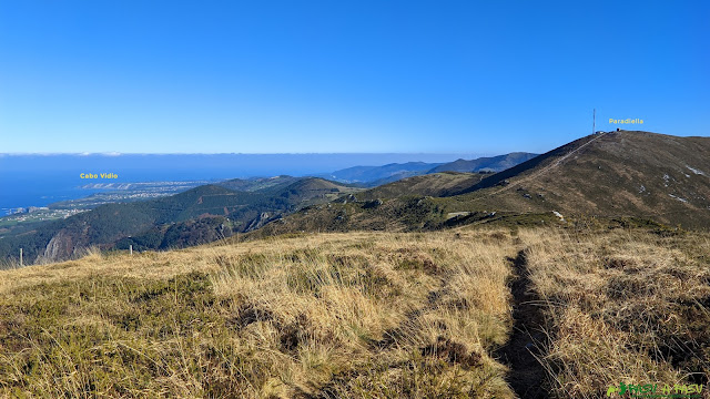 Vista del Pico Paradiella desde el Pico Palancas