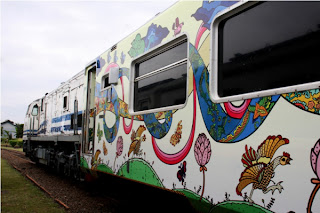 batik train 2