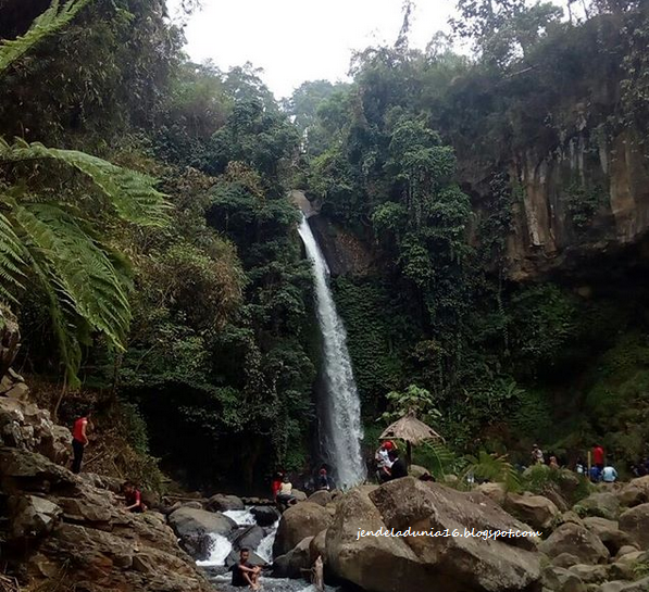 [http://FindWisata.blogspot.com] Mengeksplor Pesona Dan Keindahan Air Terjun Coban Jahe Malang