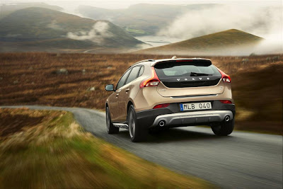 2013 Volvo V40 Cross Country