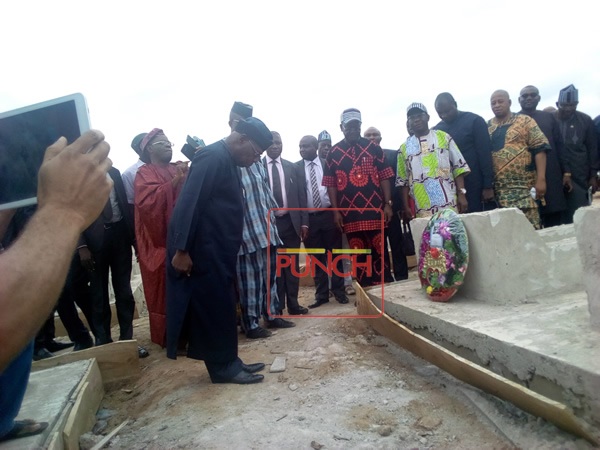 Obasanjo Spotted Visiting The Graveyard Of 73 Victims Of Fulani Massacre in Benue (Photos)