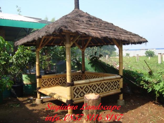 Saung bambu  Saung gazebo  Kayu kelapa  Atap sirat 