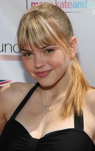 Aimee Teegarden is a great American actress featured in the television 