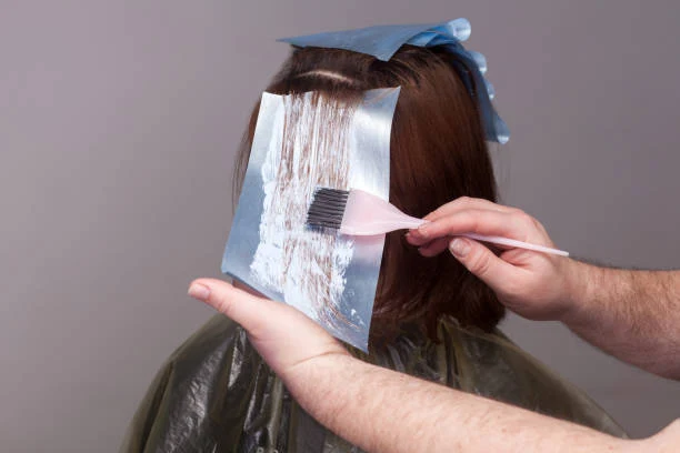 هل الصبغة تسبب تساقط الشعرDoes the dye cause hair loss?