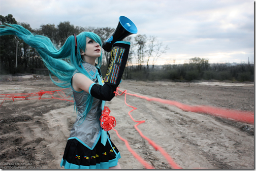 vocaloid 2 cosplay - hatsune mike 16 by kirana