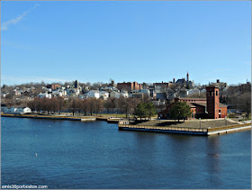 Fall River, Massachusetts