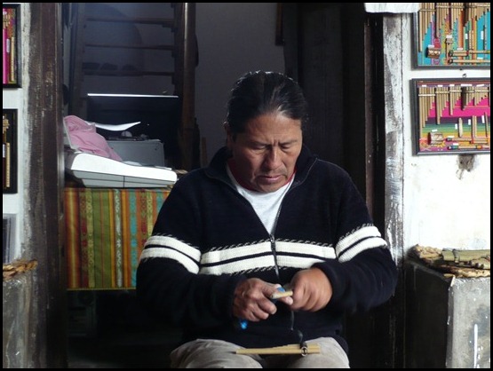 7. Fabricando instrumentos - Viaje a Ecuador