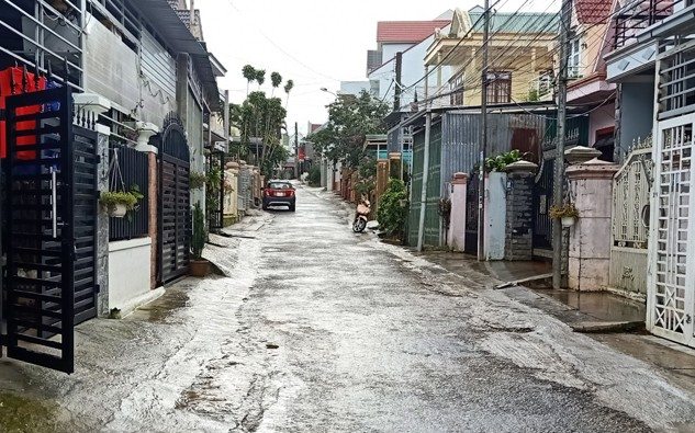 Bán đất MT đường Nguyễn Du Thành Phố Đà Lạt, giá chỉ 900 triệu