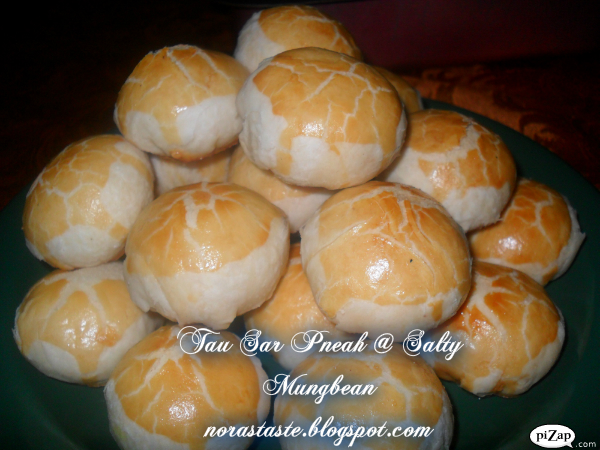 Roses of Nora: Tau Sar Piah@Pneah/ Salty Mungbean