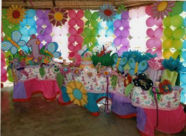 Balloon Decoration Ideas on If You Have The Possibility Of Using Metallic Balloons With The