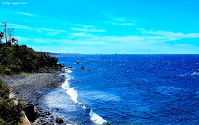 foto pantai watu dodol