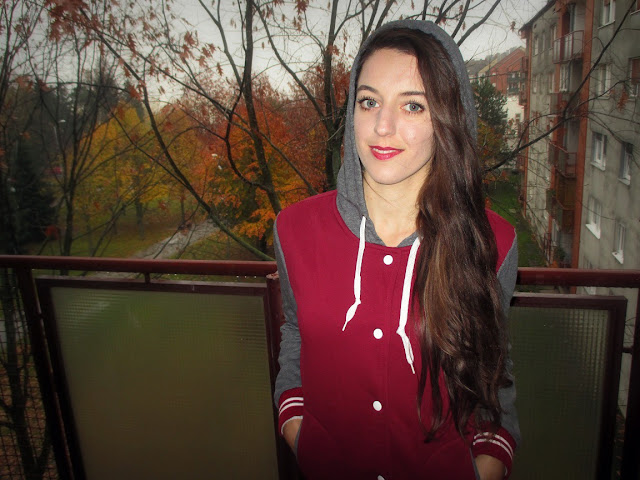 Rosegal recenzija, review, online trgovina, jesen, jesenski look, stil, fashion, burgundy, mustard, boja senfa, autumn,umbrella, rainy day, hoodie, rosegal sajt, moje iskustvo s rosegalom, duks, hudica, burgundy