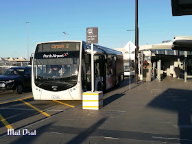 Bas Perth Airport ke Perth