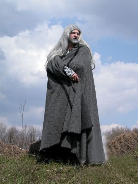 Gray Medieval Hooded Cloak for Men