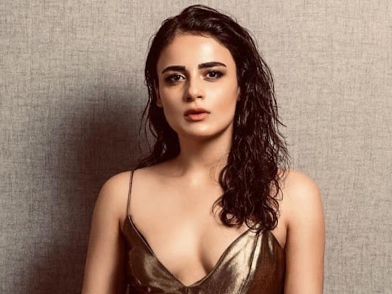 Radhika Madan Age