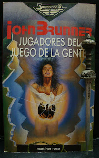 Portada del libro Jugadores del juego de la gente, de John Brunner