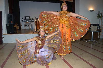 Tari Merak Jawa Tengah Budaya Jateng