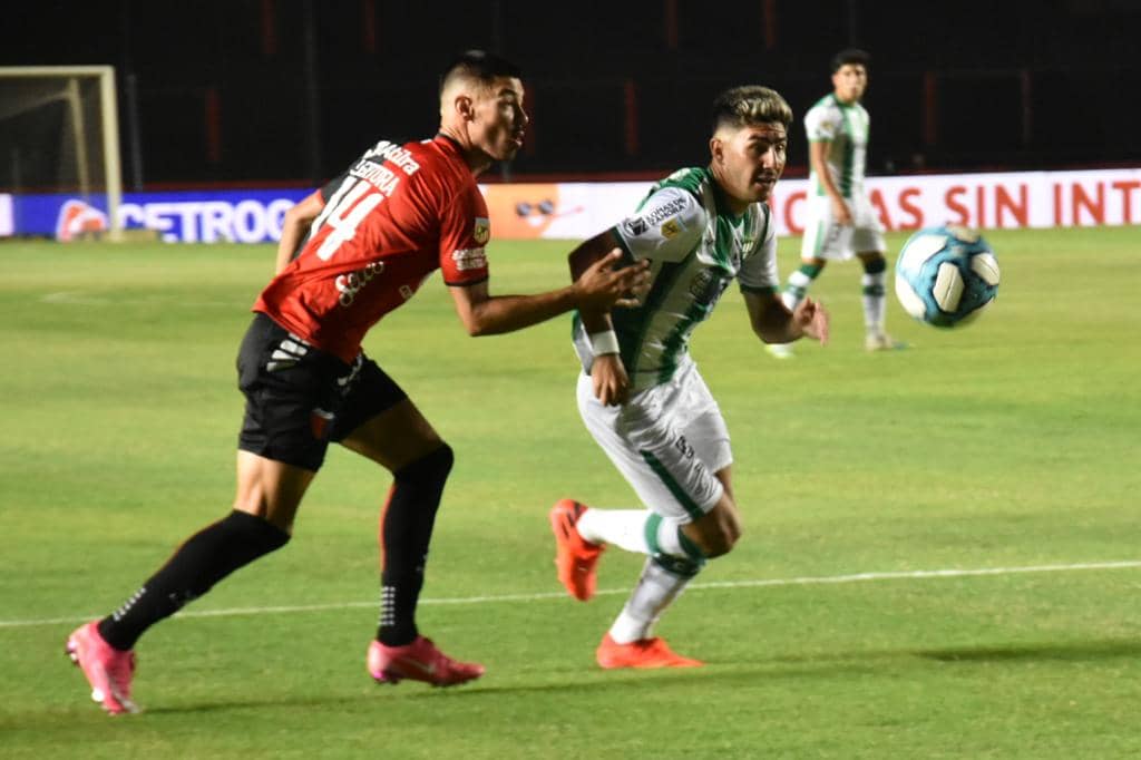 Banfield le ganó a Colón en Santa Fe y sigue siendo el mejor de todos en la Fase Campeón