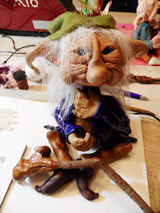 Duende Stagoros cuida la naturaleza.