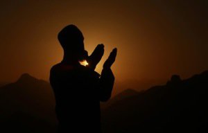 Doa Memohon Pemberian Untuk Anak Dari Kejahatan Semua Makhluk