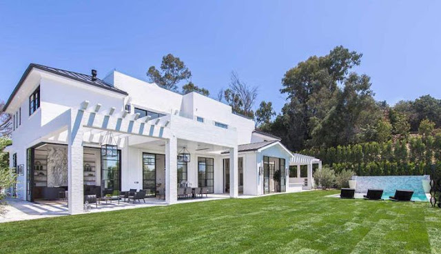 See photos of basketball player LeBron James $23million new L.A. mansion