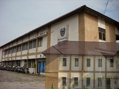 SMK FARMASI ADALAH SMK NUSAPUTERA 2