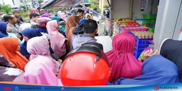 Pemko Bukittinggi Gelar Bazar Sembako Murah