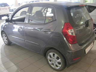 GumTree OLX Used cars for sale in Cape Town Cars & Bakkies in Cape Town - 2012 Hyundai i 10 Hatch back 5 speed manual