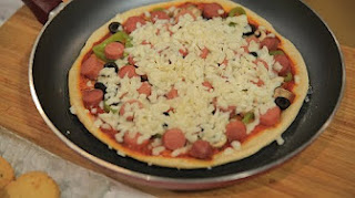 طريقة عمل بيتزا في الطاسة مع غادة التلي في زعفران و فانيلا
