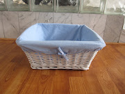 Koala Baby White Willow Basket with Bue Liner$5 (img )
