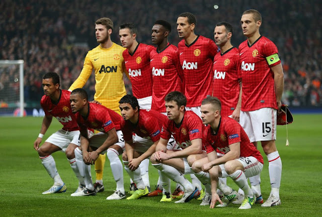 Manchester united 2012-2013 squad wallpaper, de gea, van persie, welbeck, ferdinand, gigs, vidic,nani, evra, rafael, carrick, cleverley