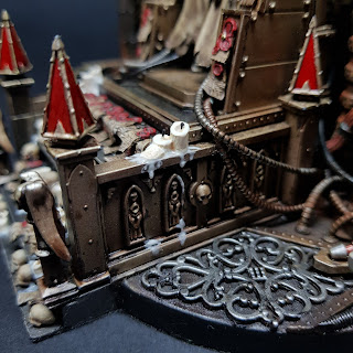 Emperor Golden Throne Warhammer 40k Blanchitsu Grimdark conversion diorama gallery