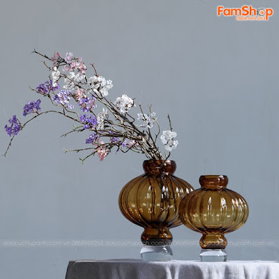 Lọ hoa đèn lồng