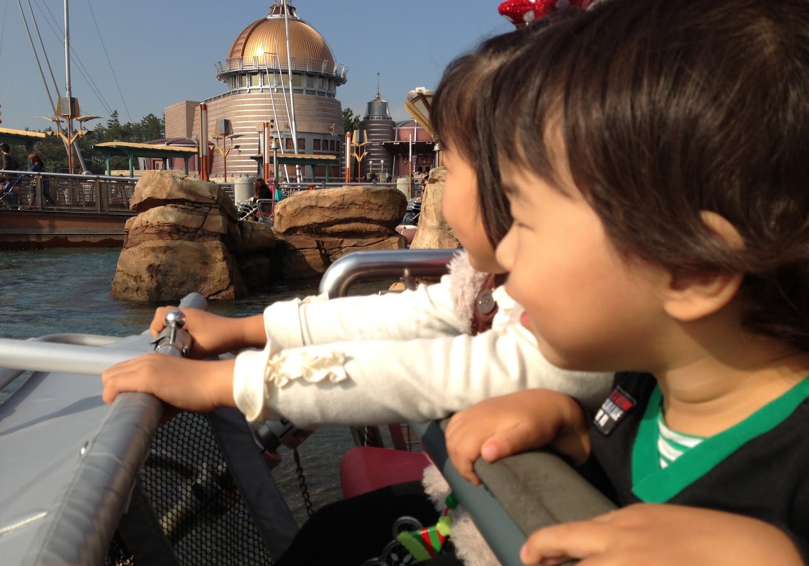 2歳の時はまだ早いって本当 広島から5時起きで3泊4日 行ってみて分かった2歳児のディズニーランド家族旅行 イクメンライフハッカー