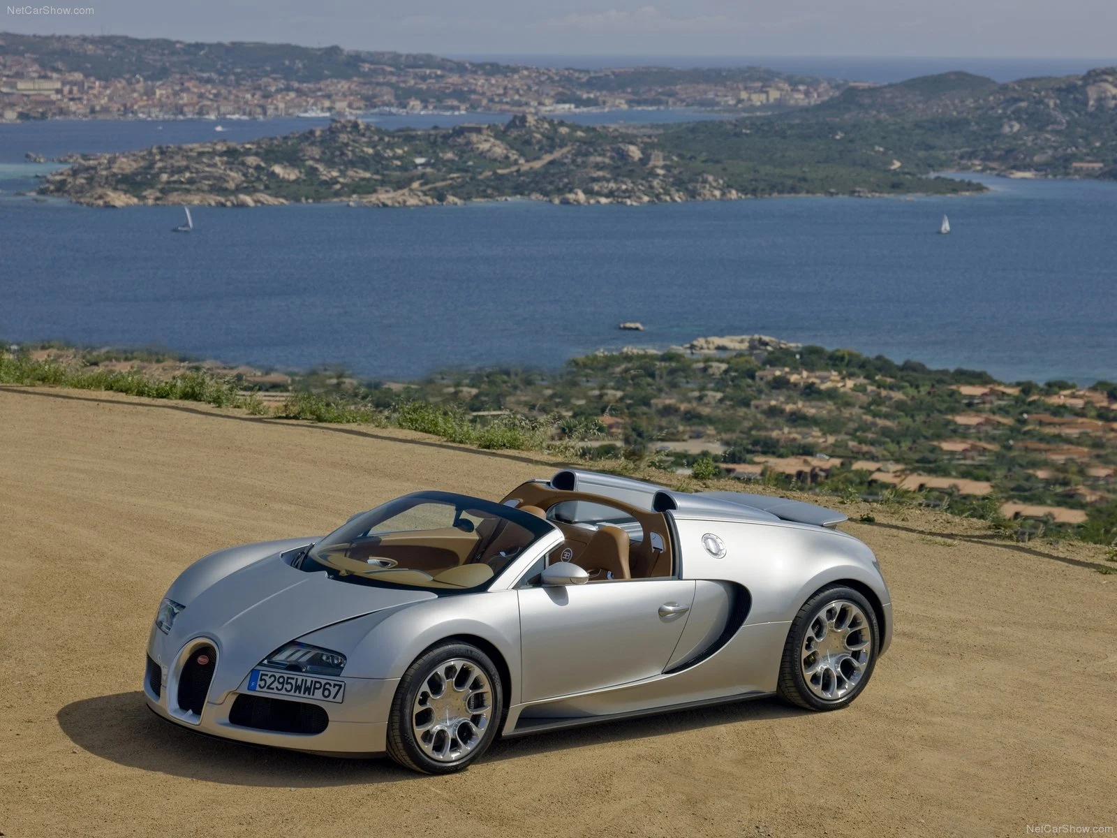 Hình ảnh siêu xe Bugatti Veyron Grand Sport 2009 & nội ngoại thất