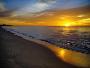 E là dove la natura decide di collocare i propri limiti, . (tramonto mare)