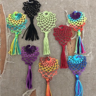 https://www.etsy.com/listing/242302411/pine-cone-lace-and-tassel-pendant?