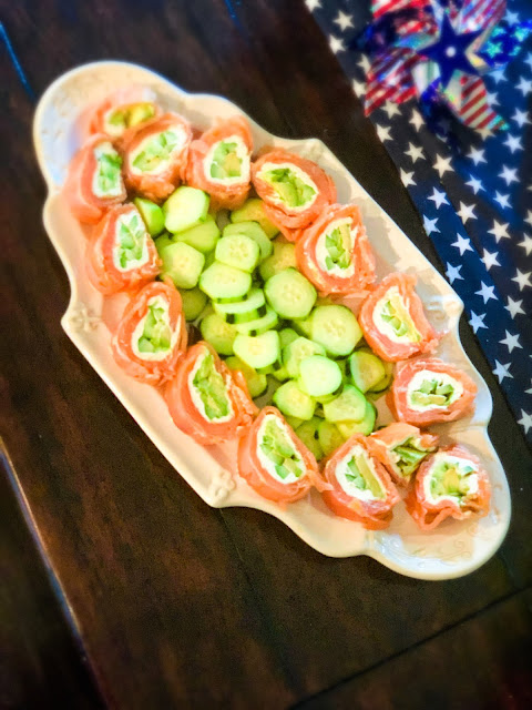 Smoked Salmon Roll Appetizer sounds fancy, you might say.  Well, they are, yet they are straightforward to make. Do not be intimidated. Give them a try!