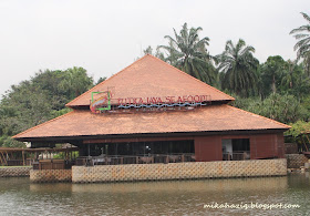 putrajaya lakeside restaurant