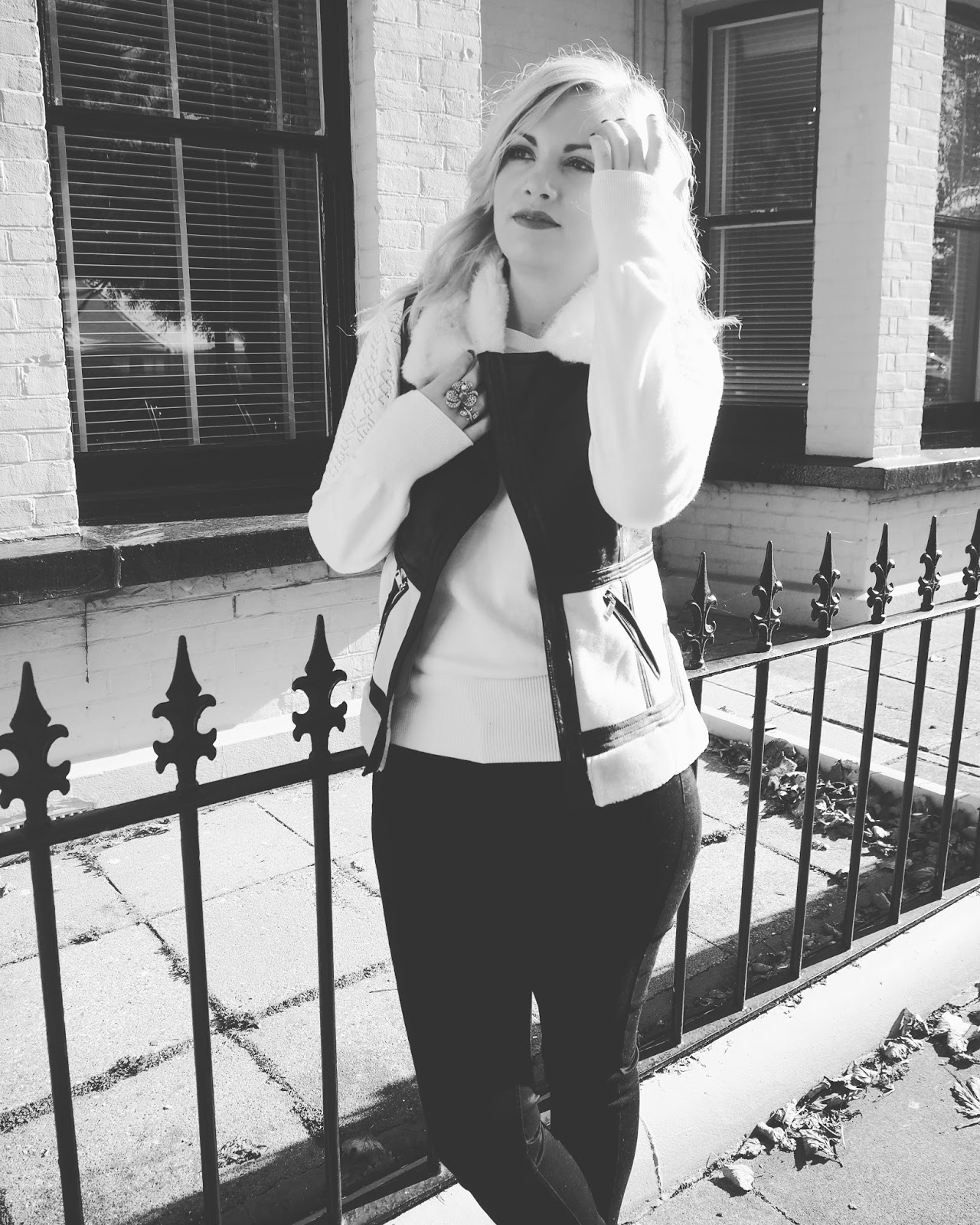 Monochrome Layering, Katie Kirk Loves, Outfit Ideas, Monochrome Fashion, Fashion Layering, Oasis Fashion, Fashion Blogger, UK Fashion Blogger, Outfit Of The Day, Style Blogger, Outfit Photoshoot, UK Blogger, UK Fashion Blogger
