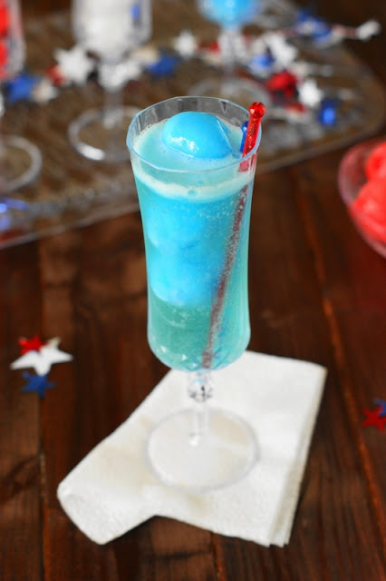 Blue Italian Ice Champagne Float Image