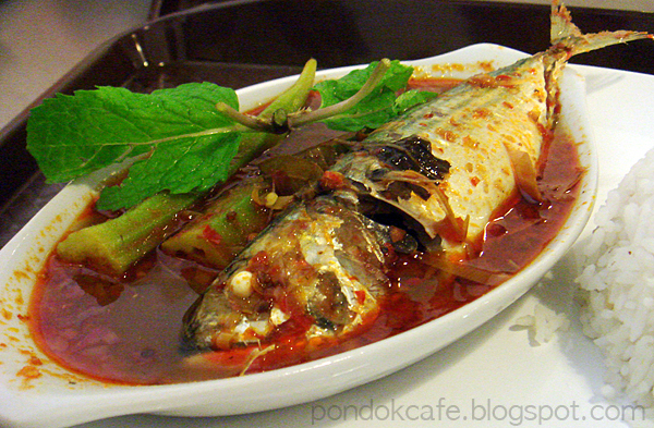 ikan kembung assam pedas pondok cafe