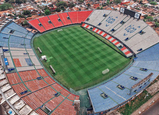 Volvería el fútbol, se jugaría en Asunción y sin VAR