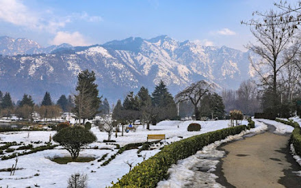 Kashmir Tour Package from Mumbai