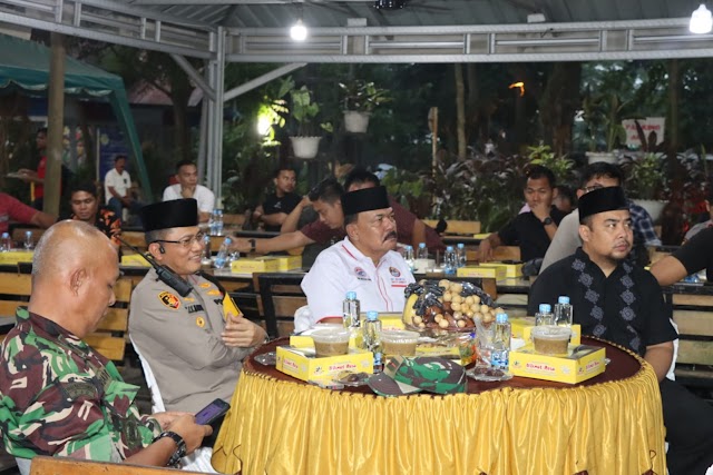 KAPOLRESTA MEDAN BERSAMA DPW IWOI SUMUT DAN PEMILIK MEDIA MELAKUKAN BUKBER