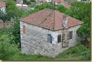 Alinda reuse of monument-1